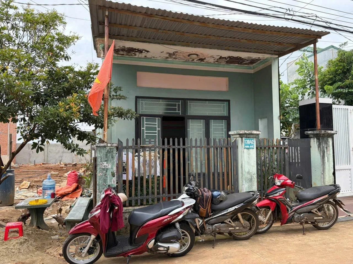 Bán nhà mê lửng 3PN + 3 phòng trọ 150m² Tân Lập - Ảnh 1