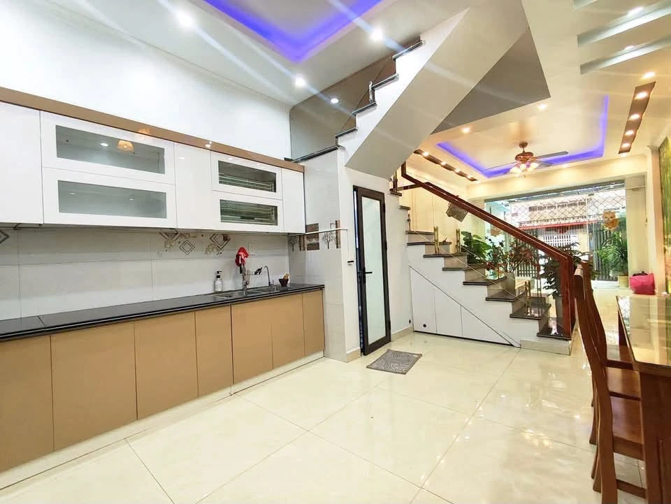 Bán nhà 4 tầng 74m2 Hải Phòng giá 5,99 tỷ - Ảnh thu nhỏ 3