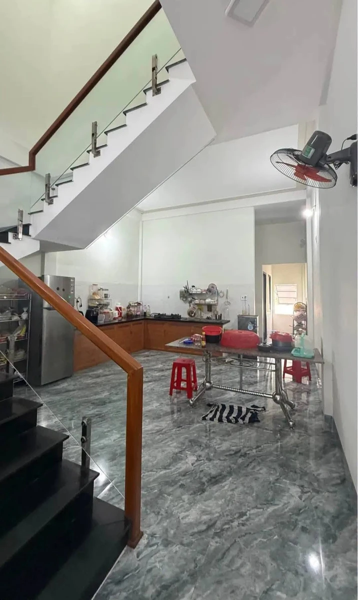 Nhà mặt tiền kinh doanh Hùng Vương 104m2 3PN, 4,9 tỷ - Ảnh thu nhỏ 3
