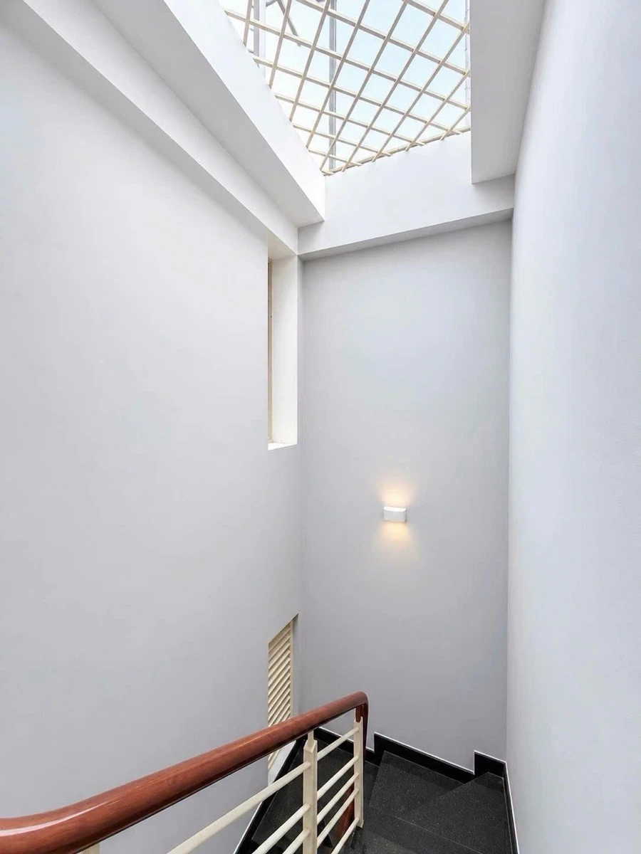 Bán nhà 4 tầng 44m² 6 phòng ngủ Nguyễn Thị Thập 9 tỷ - Ảnh thu nhỏ 4