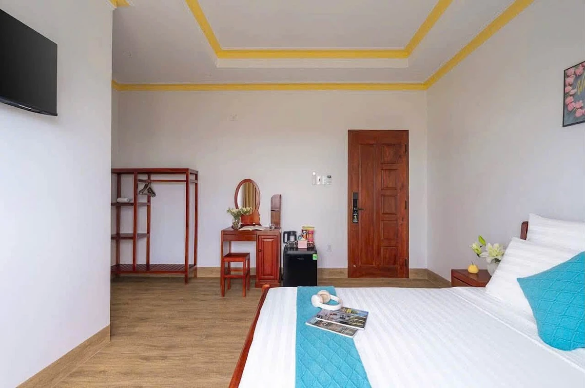 Bán khách sạn 16 phòng 2 mặt tiền 100m2 gần biển Ocean Dunes, Phú Thủy, Phan Thiết - Ảnh thu nhỏ 4