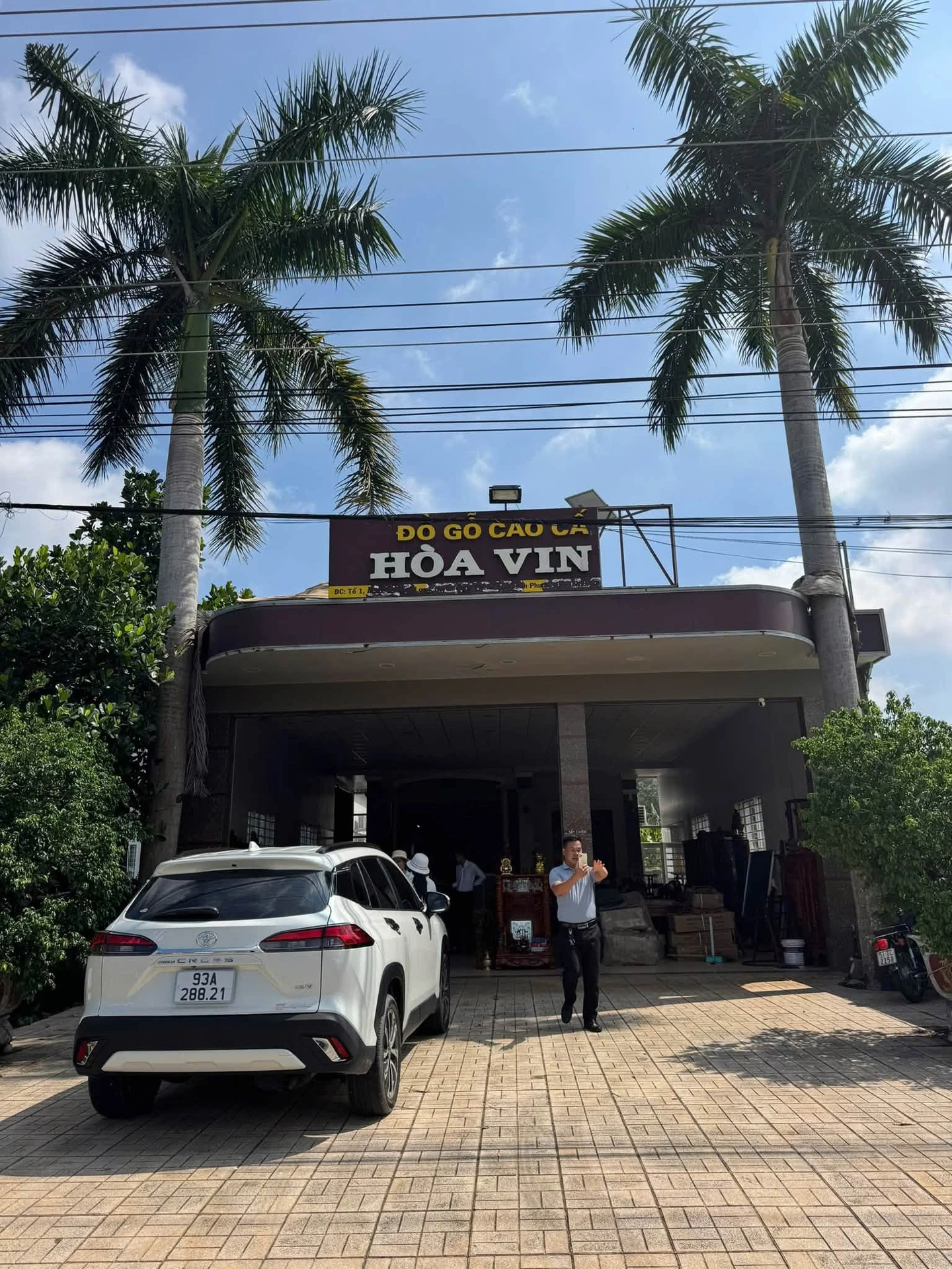 Bán nhà mặt tiền ĐT751 10x60m (600m2), có cửa hàng và nhà ở, phường Minh Long, giá 5,3 tỷ - Ảnh 1