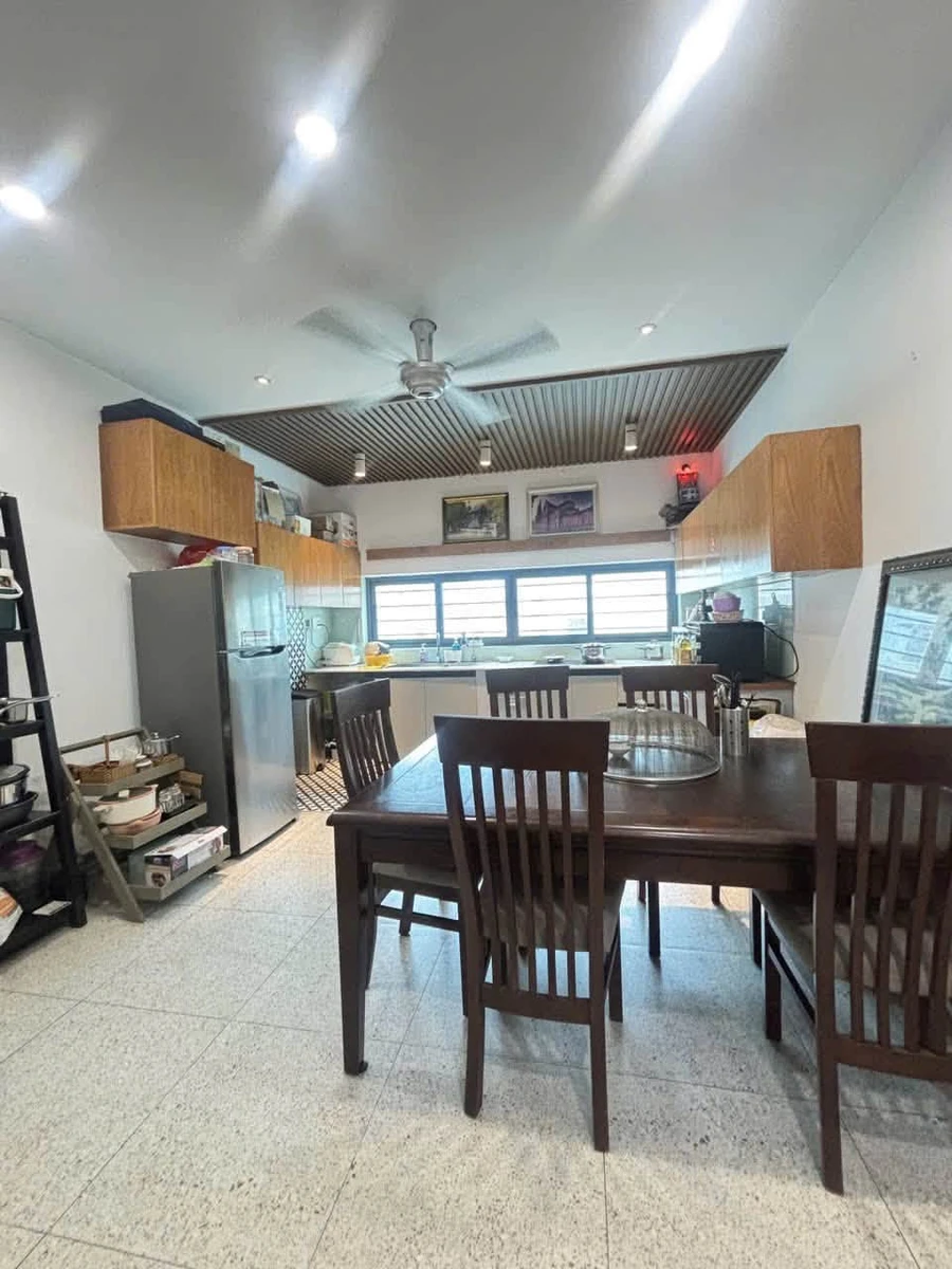 Bán nhà 4 phòng ngủ 98m2 Đặng Văn Bi Thủ Đức 8,5 tỷ - Ảnh thu nhỏ 3