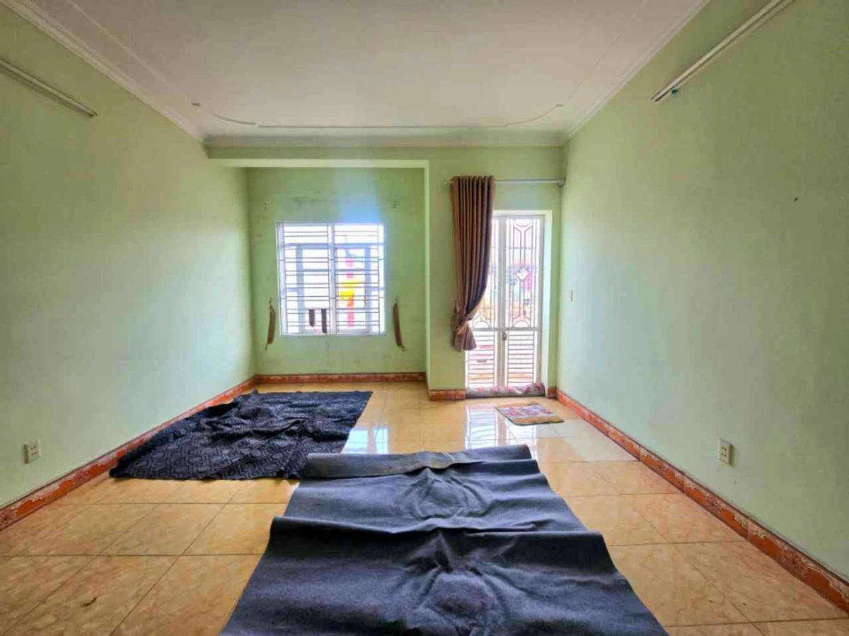 Bán nhà mặt tiền 61m² gần 4 tỷ Đình Đông - Ảnh thu nhỏ 4