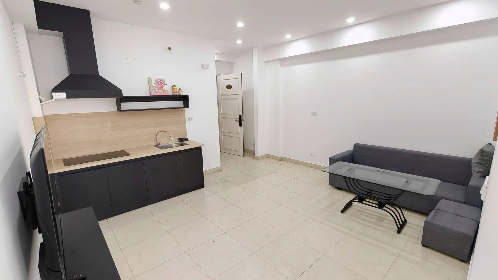 Cho thuê căn hộ 1 phòng ngủ 37m² đường 25/4, 4.5 triệu/tháng - Ảnh 1