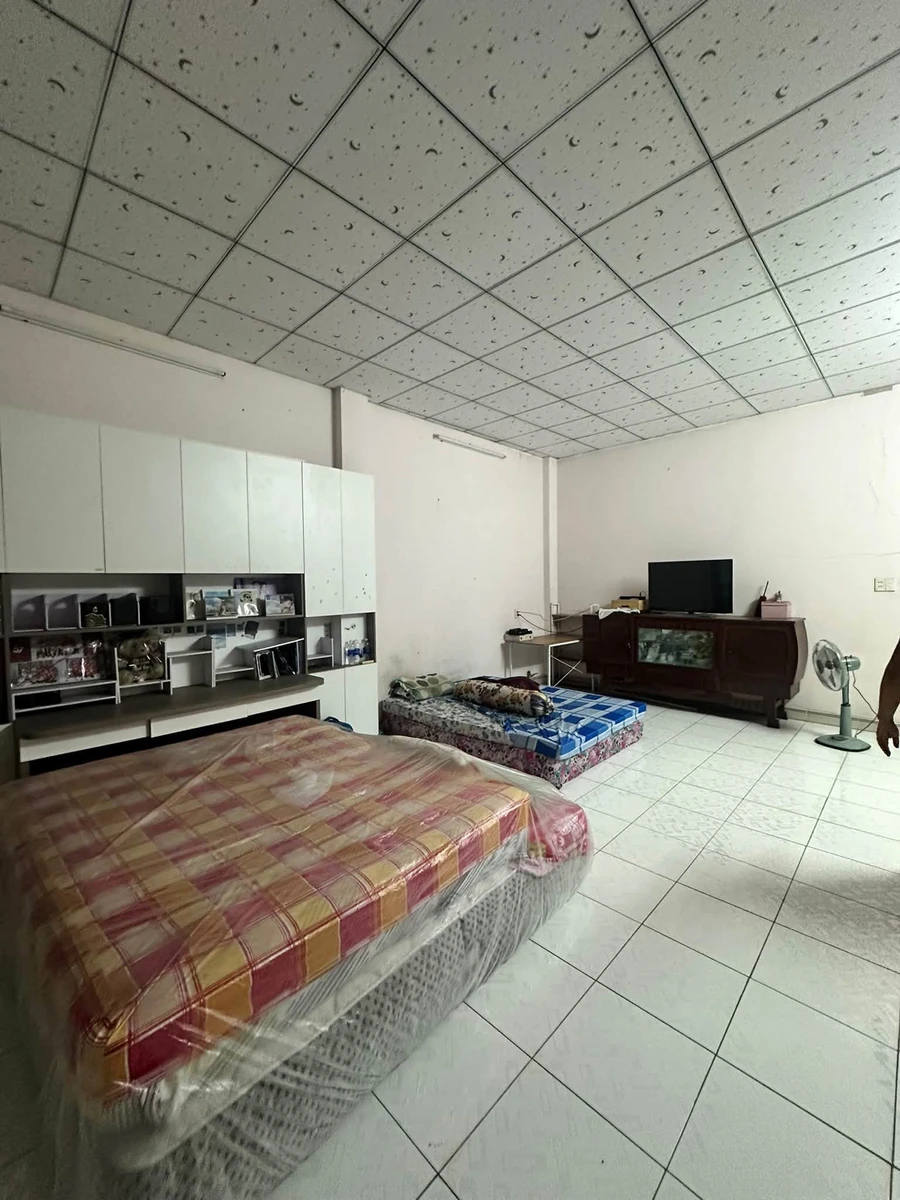 Bán nhà 1 trệt 1 lầu mặt tiền Trương Định, Tân Mai, Biên Hòa, 74m², 8,49 tỷ - Ảnh thu nhỏ 4