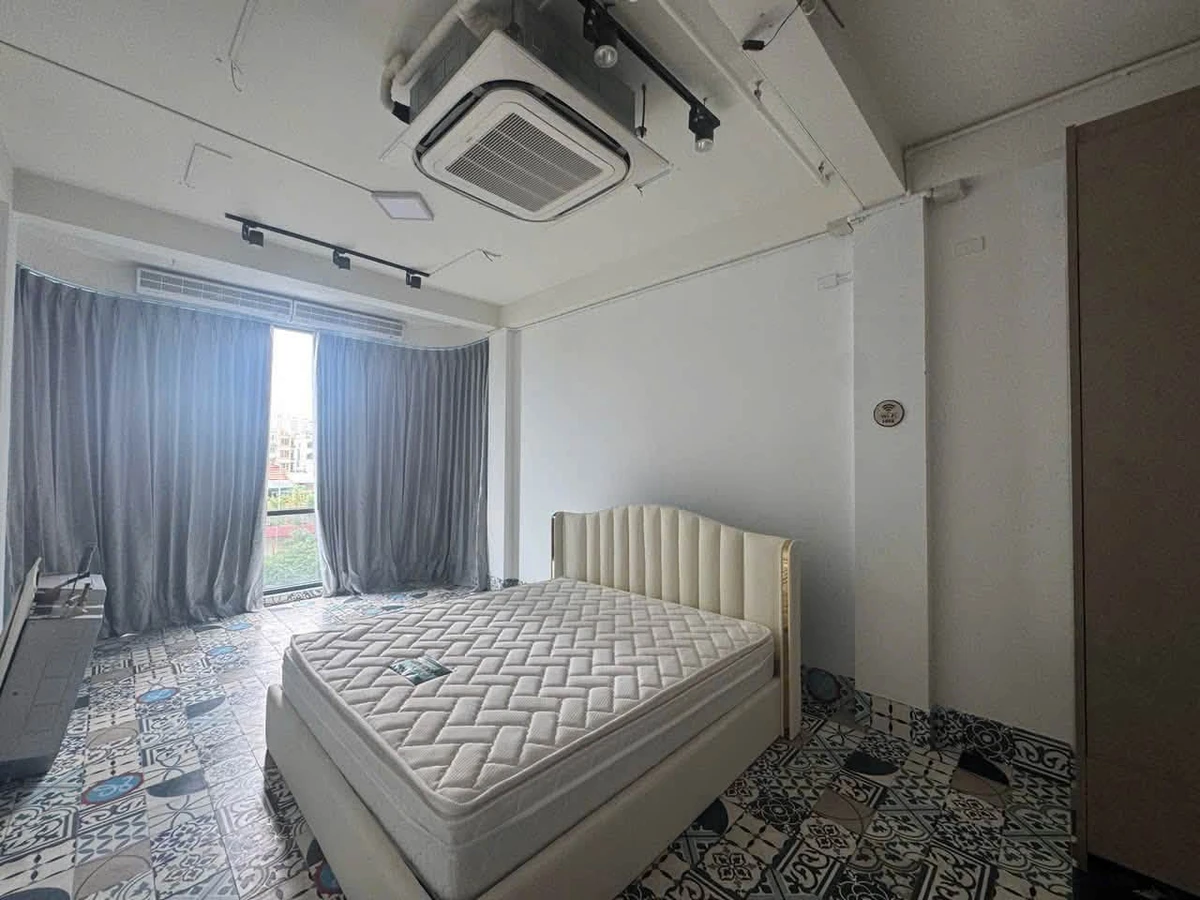 Cho thuê tòa nhà kinh doanh 80m2, mặt tiền Lê Quốc Hưng, Q4 - Ảnh thu nhỏ 2