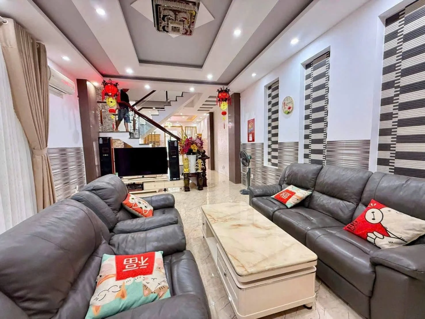 Bán nhà 1 trệt 2 lầu 87,5m2 Khu TĐC 30/4 Long Toàn, TP Bà Rịa, giá 5,95 tỷ - Ảnh 1