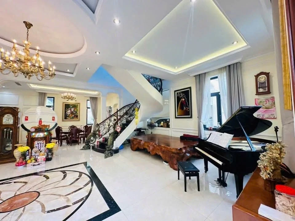 Bán biệt thự 6PN 510m² bên sông Hiệp Bình, gần Gigamall - Ảnh thu nhỏ 3