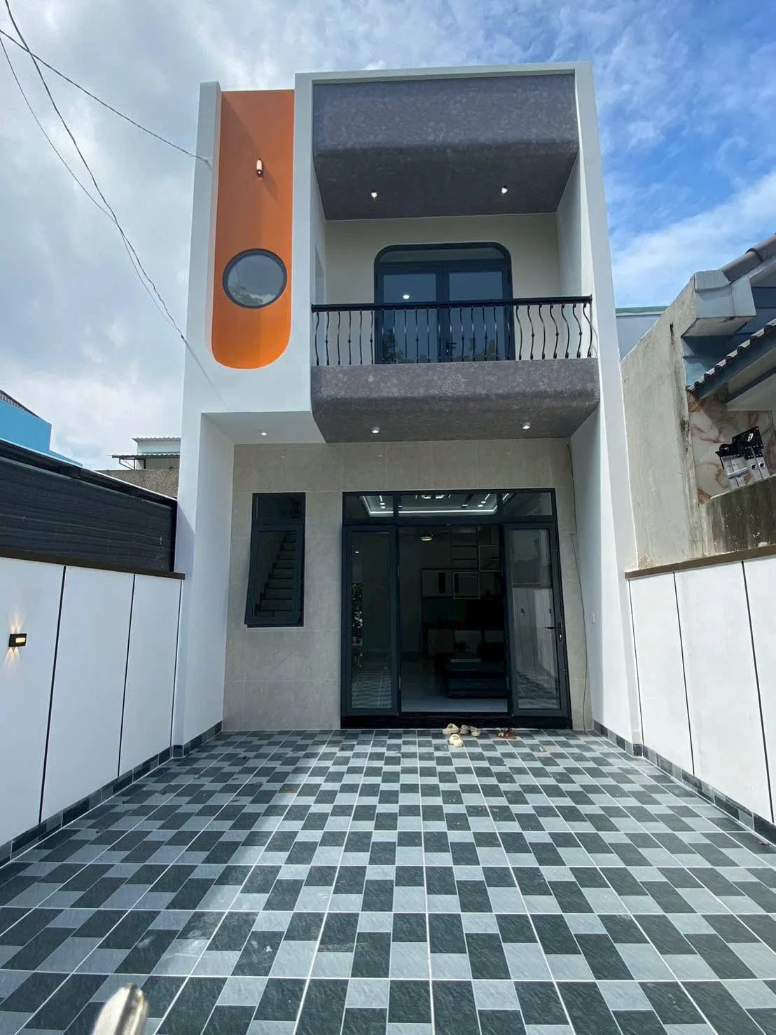 Nhà 1 lầu 1 trệt 3 phòng ngủ 115m² Bến Cát, Bình Dương 2,55 tỷ - Ảnh 1