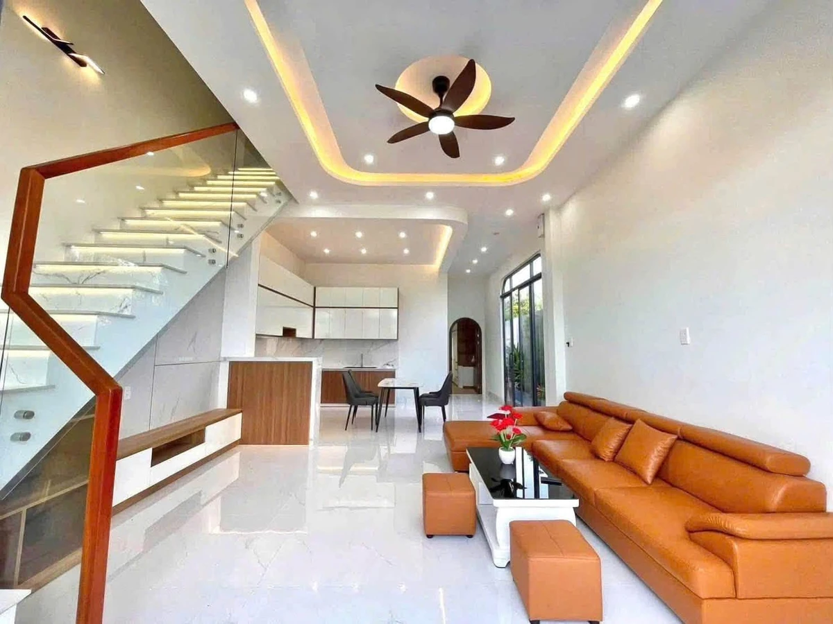 Bán nhà 3 phòng ngủ 100m² Biên Hòa 1,650 tỷ - Ảnh thu nhỏ 2