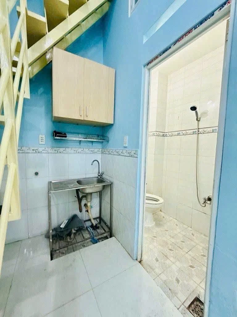 Bán nhà Quận 4, Phường Khánh Hội, 2 PN, 43m2, 2 tỷ 350 - Ảnh thu nhỏ 4