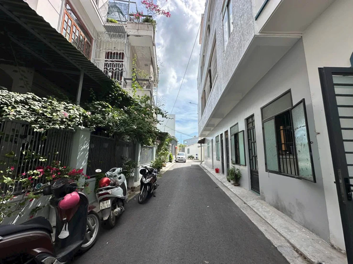 Bán nhà 1 trệt 1 lầu 30m² Nha Trang 2,45 tỷ - Ảnh thu nhỏ 3