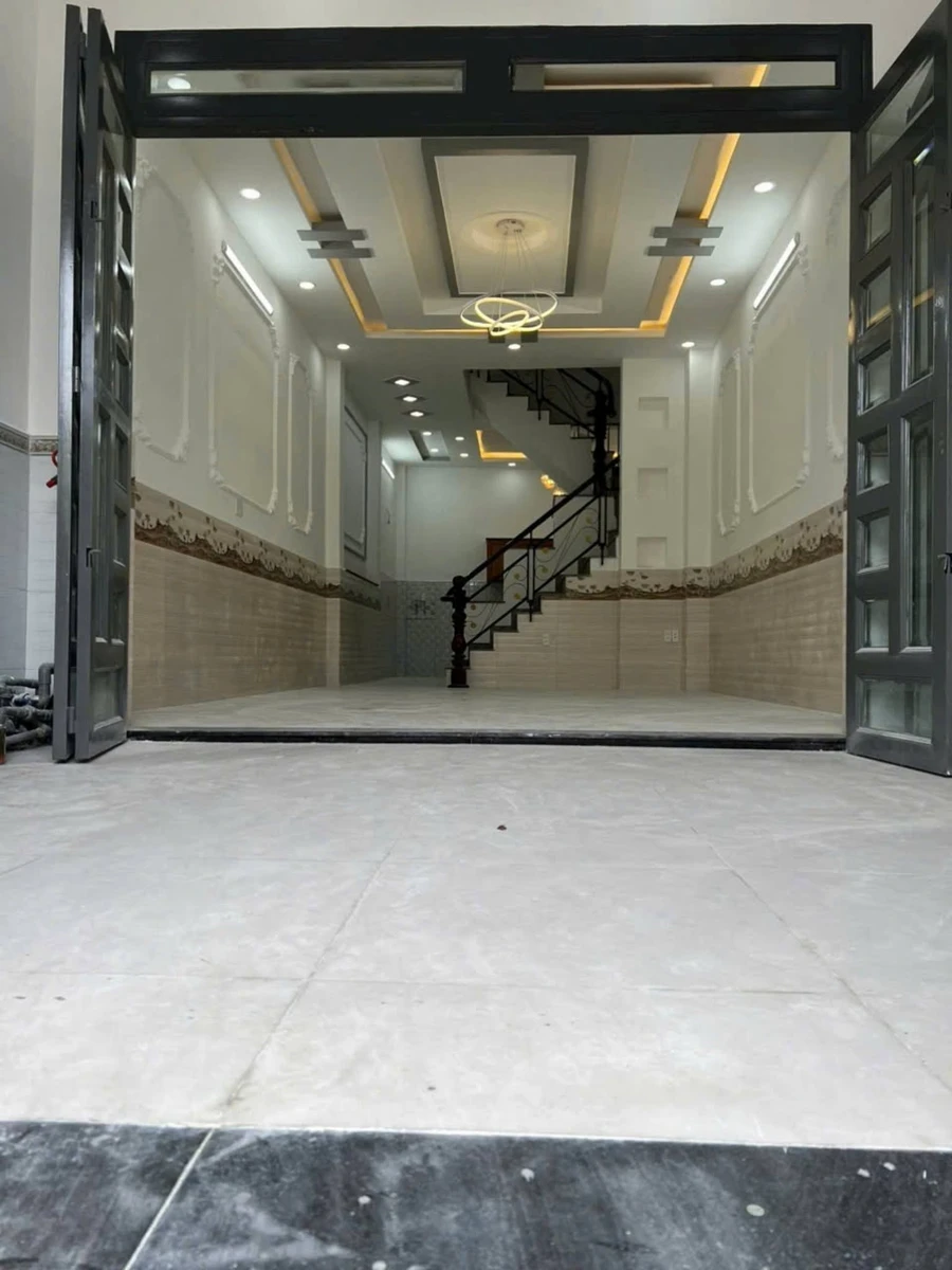Cho thuê shophouse 60m² 2 phòng ngủ đường Lê Văn Quới 12 triệu/tháng - Ảnh thu nhỏ 2