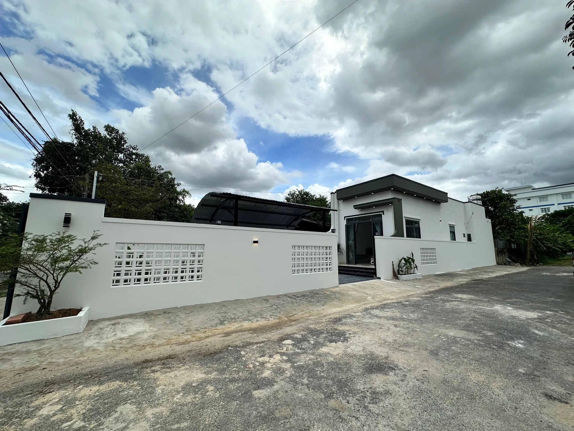 Bán nhà góc 2 mặt tiền Long Hải 142,5m² giá 1 tỷ 450 - Ảnh 1