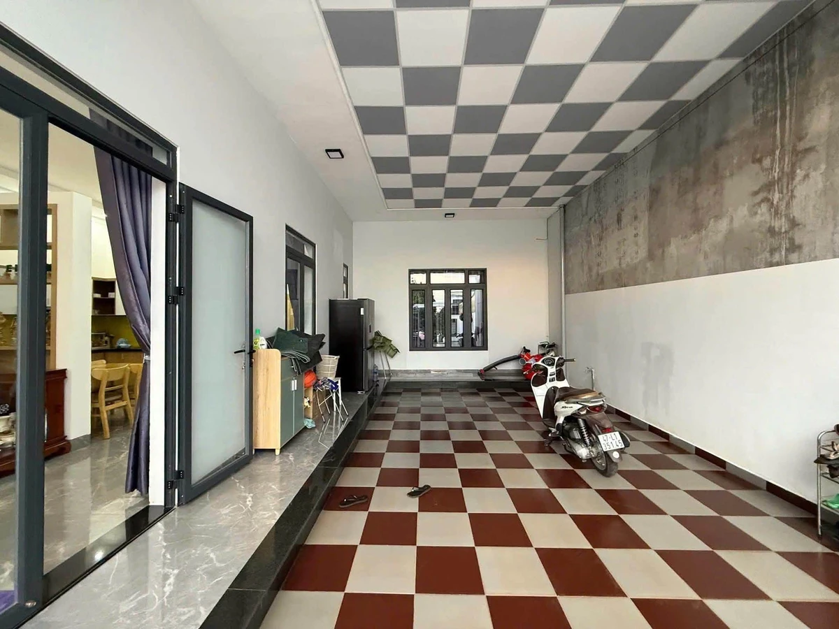 Bán nhà 250m² hẻm Y Moan, Quận 12, 5,5 tỷ - Ảnh thu nhỏ 2