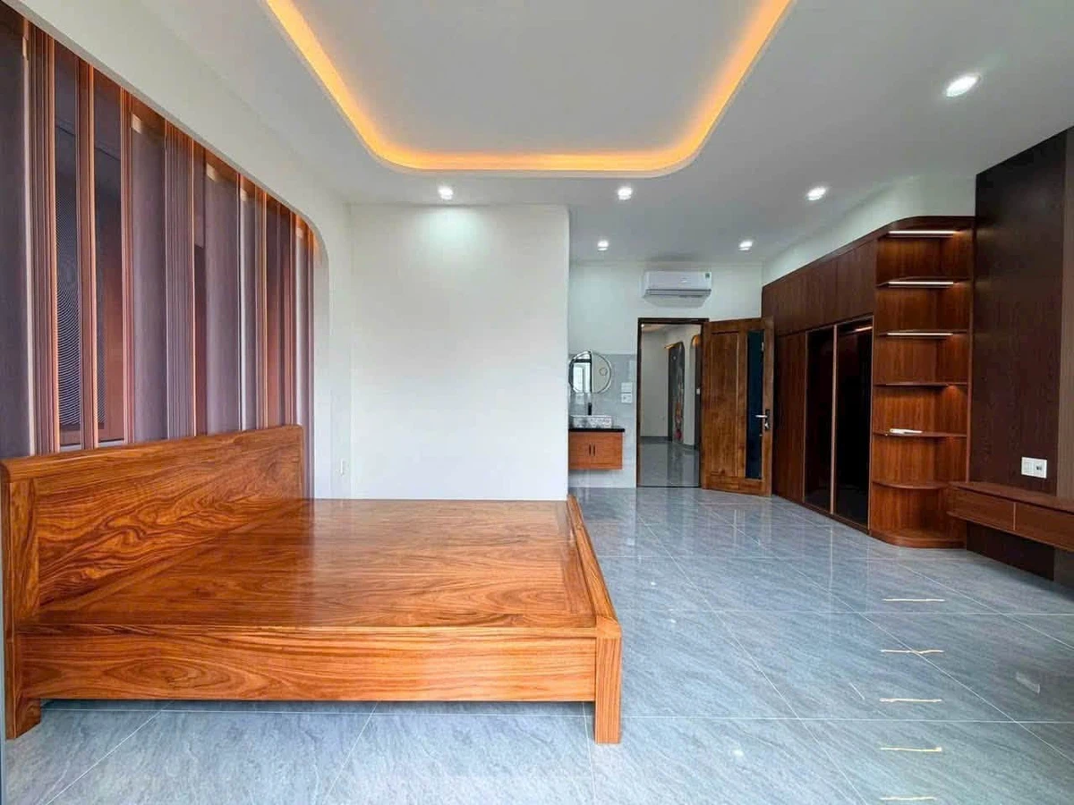 Bán nhà 1 trệt 2 lầu 93m² TP. Dĩ An 7,7 tỷ - Ảnh thu nhỏ 5