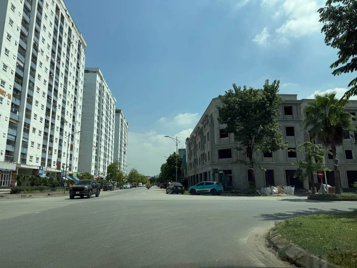 Cho thuê liền kề thô 112.5m² khu B2.3, 8 triệu/tháng - Ảnh thu nhỏ 2