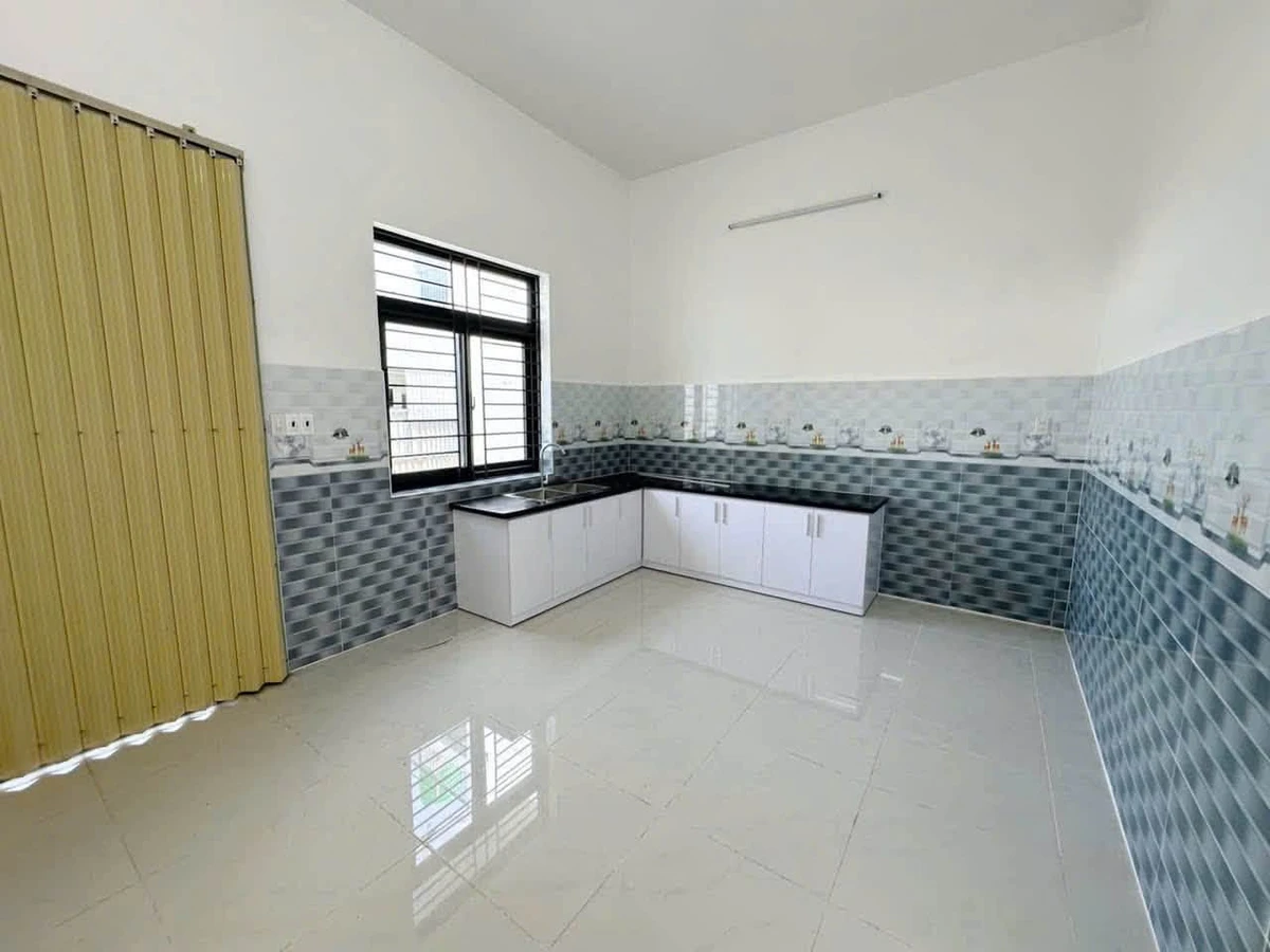 Bán nhà phố 105m2, 2PN, 3WC tại khu đô thị Tây Bắc, An Giang - Ảnh thu nhỏ 3