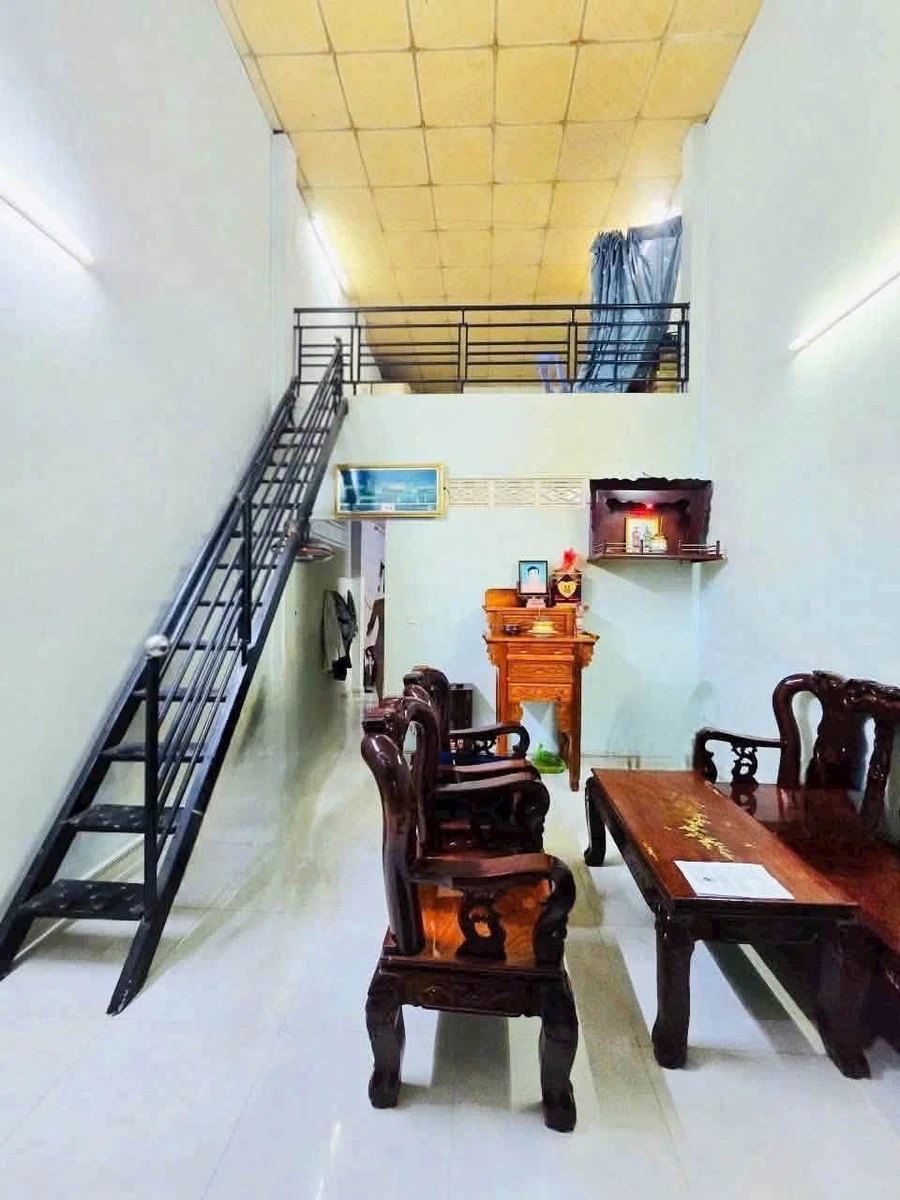 Bán nhà 2 tầng 52m2 SHR Quận 9 chỉ 3 tỷ - Ảnh thu nhỏ 4