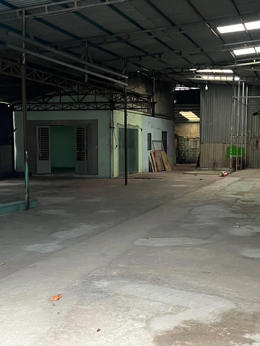 Cho thuê kho 450m2 với nhà nhỏ bên trong ở Đông Hòa, Dĩ An - Ảnh thu nhỏ 2