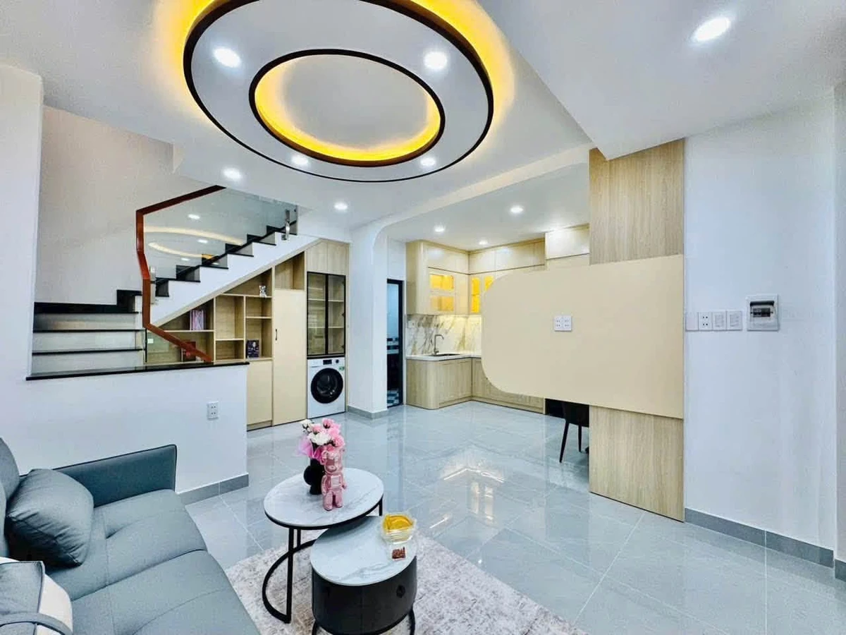 Bán nhà 4 tầng 145m2 đường Nguyễn Văn Trỗi, Phú Nhuận, 9.88 tỷ - Ảnh thu nhỏ 4