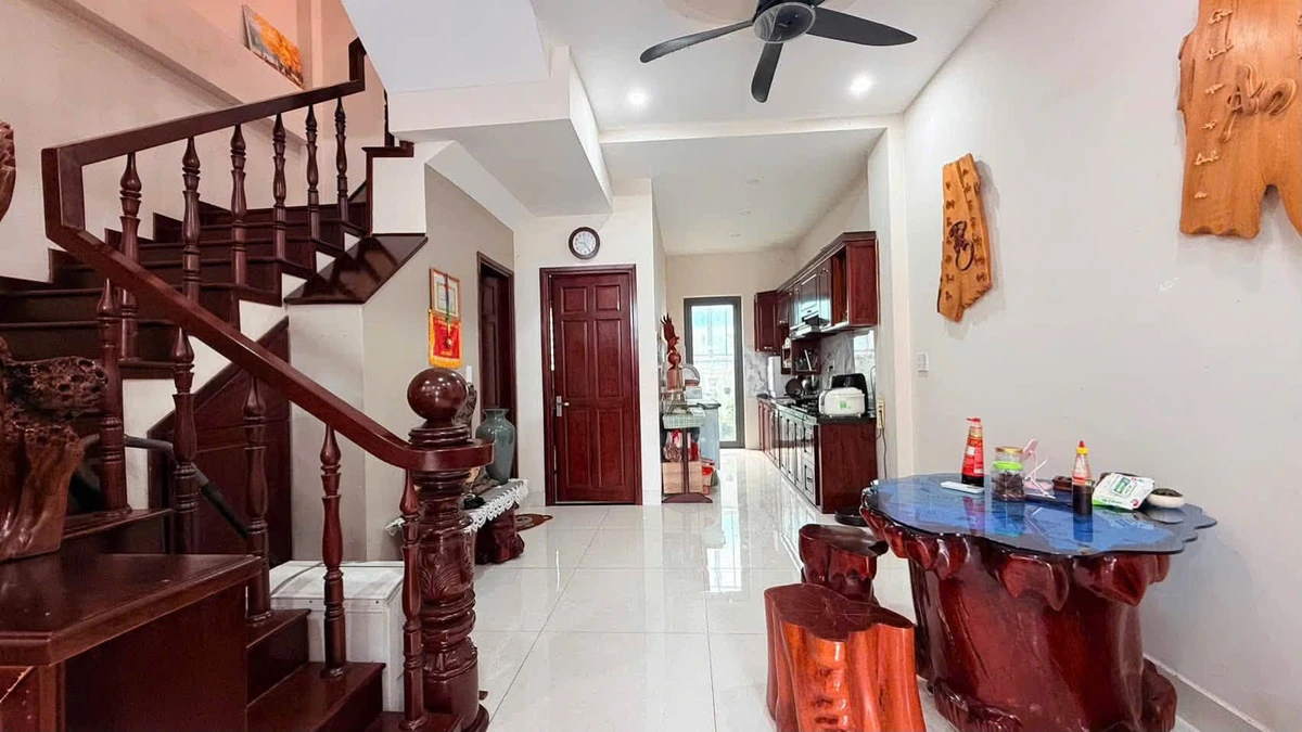 Bán nhà liên kế 1 trệt 2 lầu 100m2, 3,67 tỷ - Ảnh thu nhỏ 5