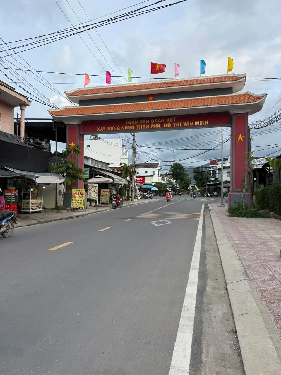 Bán nhà đất mặt tiền Hương Lộ 5, Khánh Hòa, 50m2, 2.35 tỷ - Ảnh 1