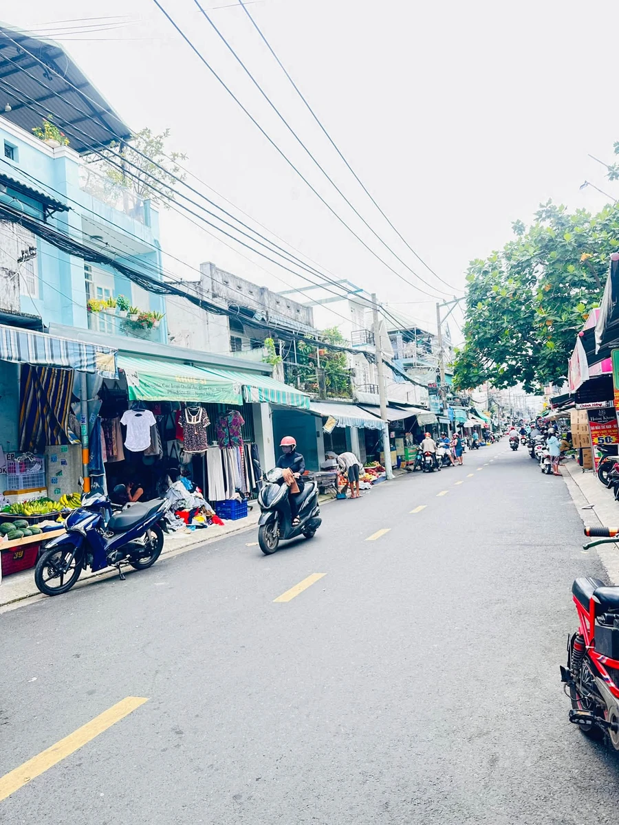 Bán shophouse mặt tiền chợ Tam Hà 124m2 Linh Đông - Ảnh thu nhỏ 2