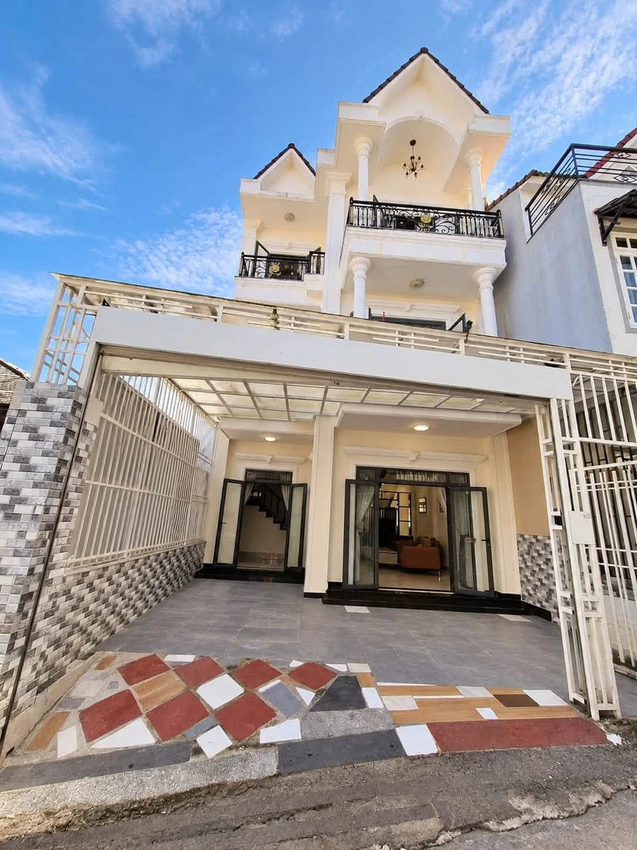 Bán nhà 125m² 5PN Đà Lạt giá 7,5 tỷ - Ảnh 1