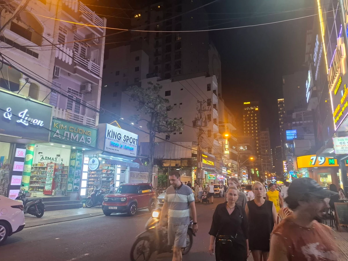 Bán nhà mặt tiền Hùng Vương Nha Trang 85m2, 30 tỷ - Ảnh thu nhỏ 2