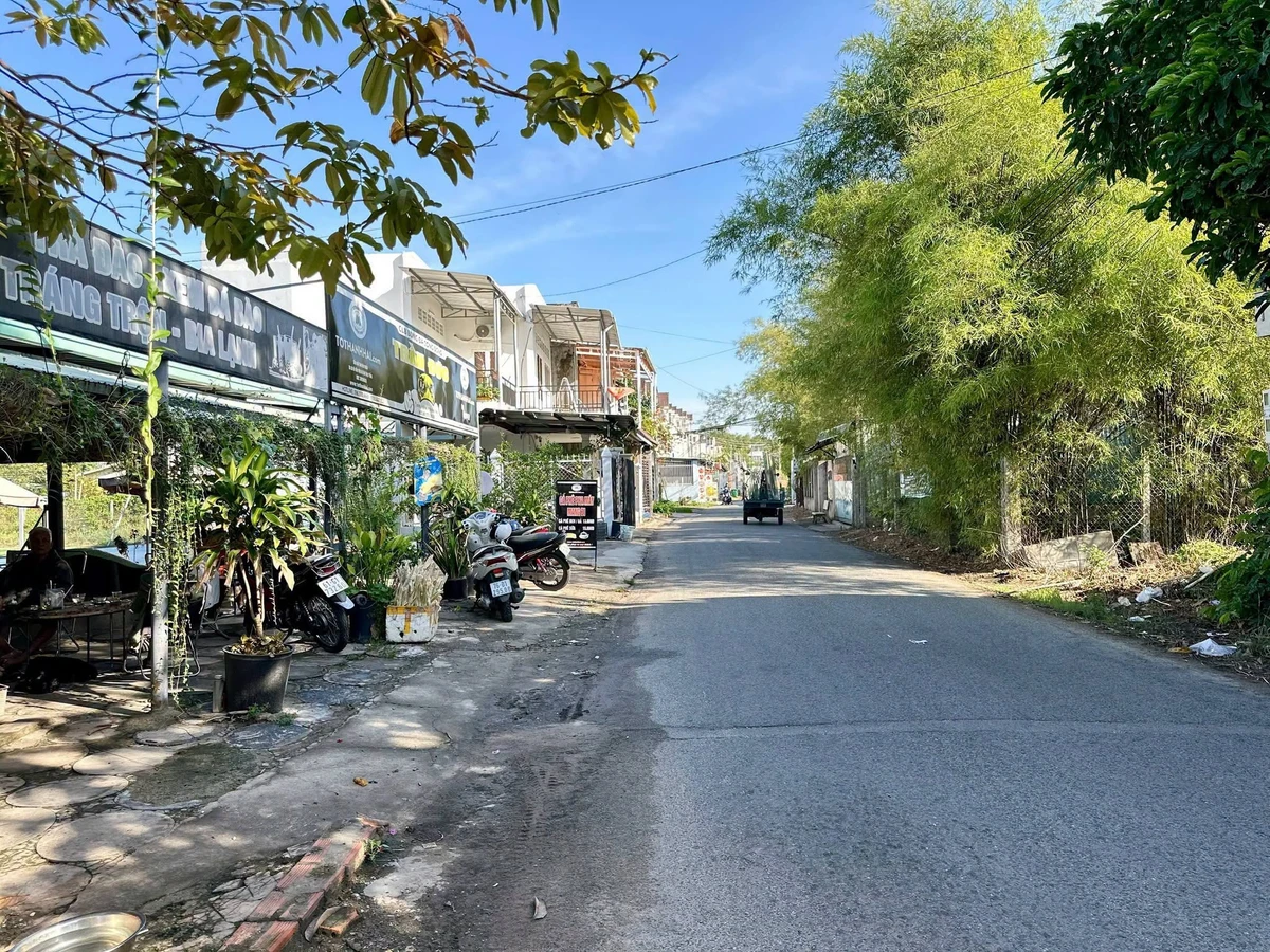 Bán đất Hiệp An mặt tiền 120m2 giá 2 tỷ 2 - Ảnh 1