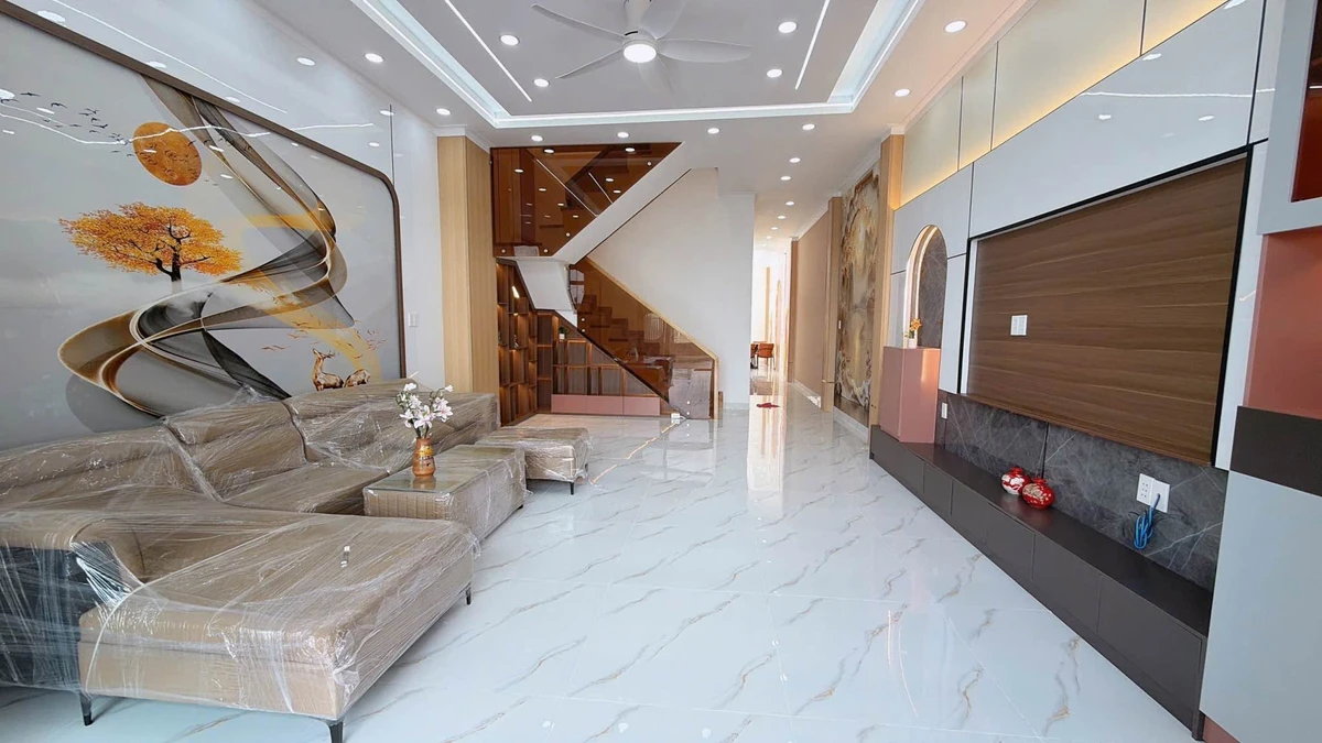 Bán nhà mặt tiền 1 trệt 1 lầu 5x26m, 3PN, gần KCN Cầu Tràm, Cần Đước - Ảnh thu nhỏ 4