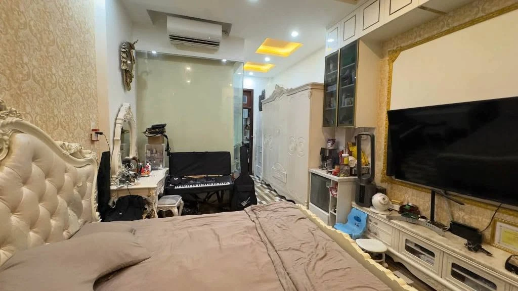 Bán nhà 4 tầng mặt tiền Trần Phú 80m2, 10 tỷ - Ảnh thu nhỏ 4