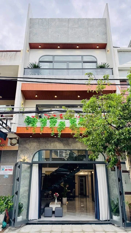 Cho thuê nhà 3 tầng full nội thất 222m² Đà Nẵng 30 triệu/tháng