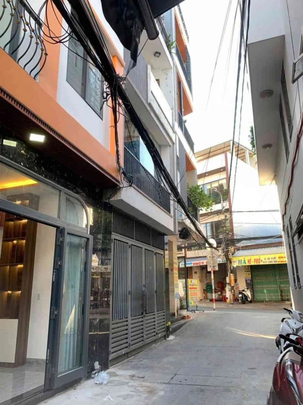 Bán nhà 2 tầng 50m² Cù Chính Lan, Thanh Khê