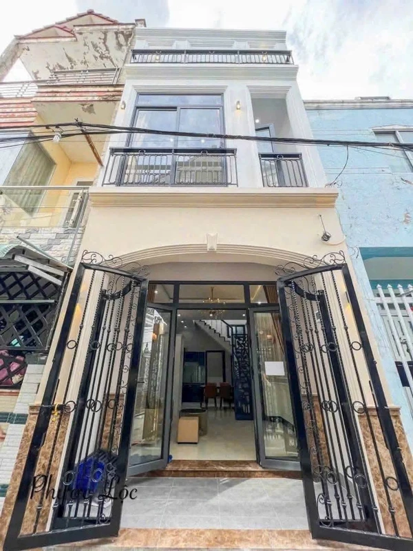 Bán nhà trệt lầu 3 phòng ngủ 50m² Cần Thơ 1 tỷ 900