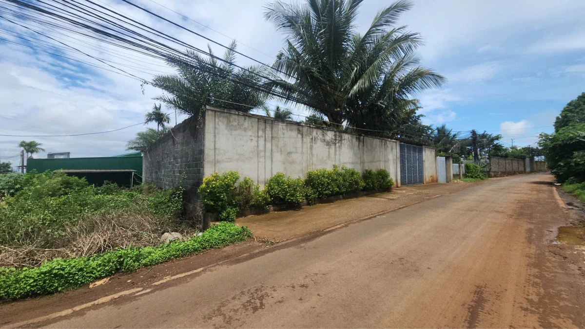 Bán đất mặt tiền Đỗ Xuân Hợp 500m² giá 4 tỷ 250 - Ảnh 1