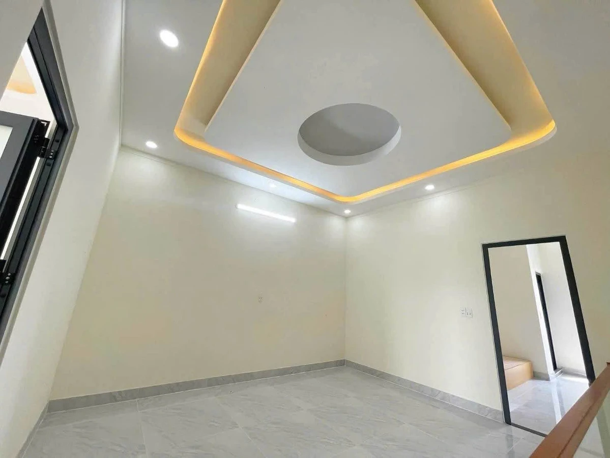 Bán nhà 1 trệt 1 lầu 3PN 140m2 xã Đức Hòa Đông 2,55 tỷ - Ảnh thu nhỏ 5