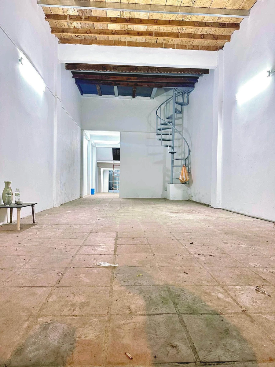 Bán nhà mặt tiền kinh doanh 99.6m2 Nguyễn Kiệm, Phú Nhuận - 15.8 tỷ - Ảnh thu nhỏ 3