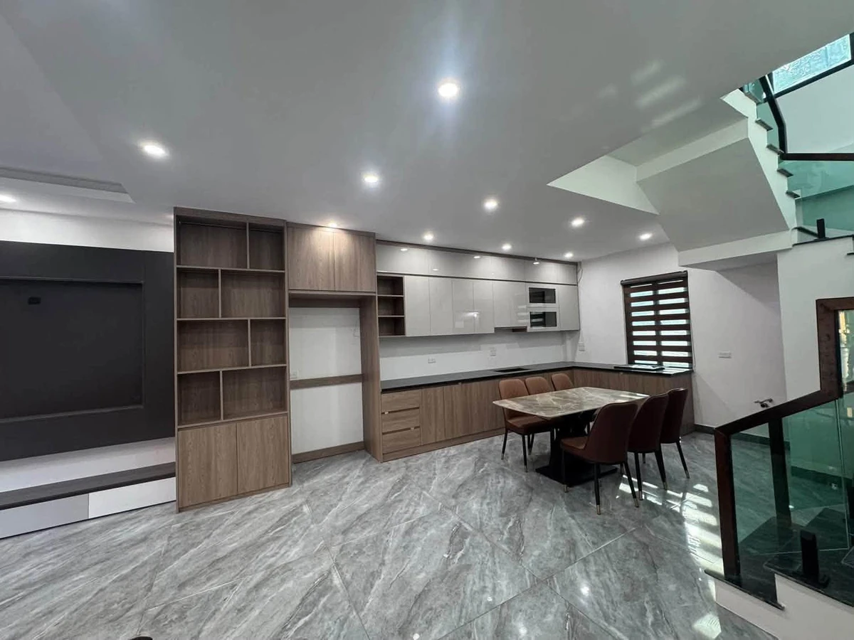 Bán nhà 3 tầng full nội thất 56m², 3 phòng ngủ, Quận 12 - Ảnh thu nhỏ 2