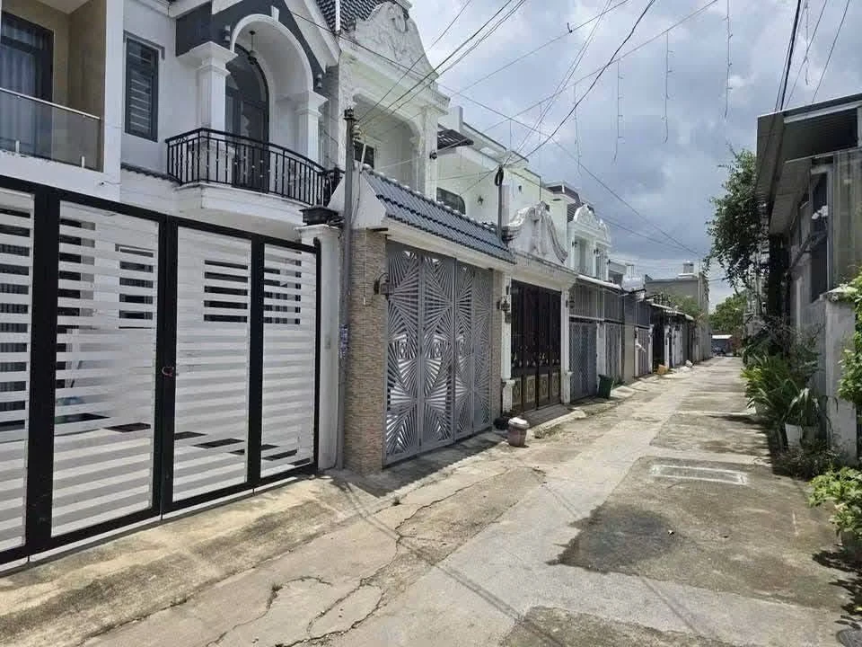 Cho thuê nhà 4 phòng ngủ 110m² Phú Mỹ Bình Dương 11 triệu/tháng - Ảnh 1