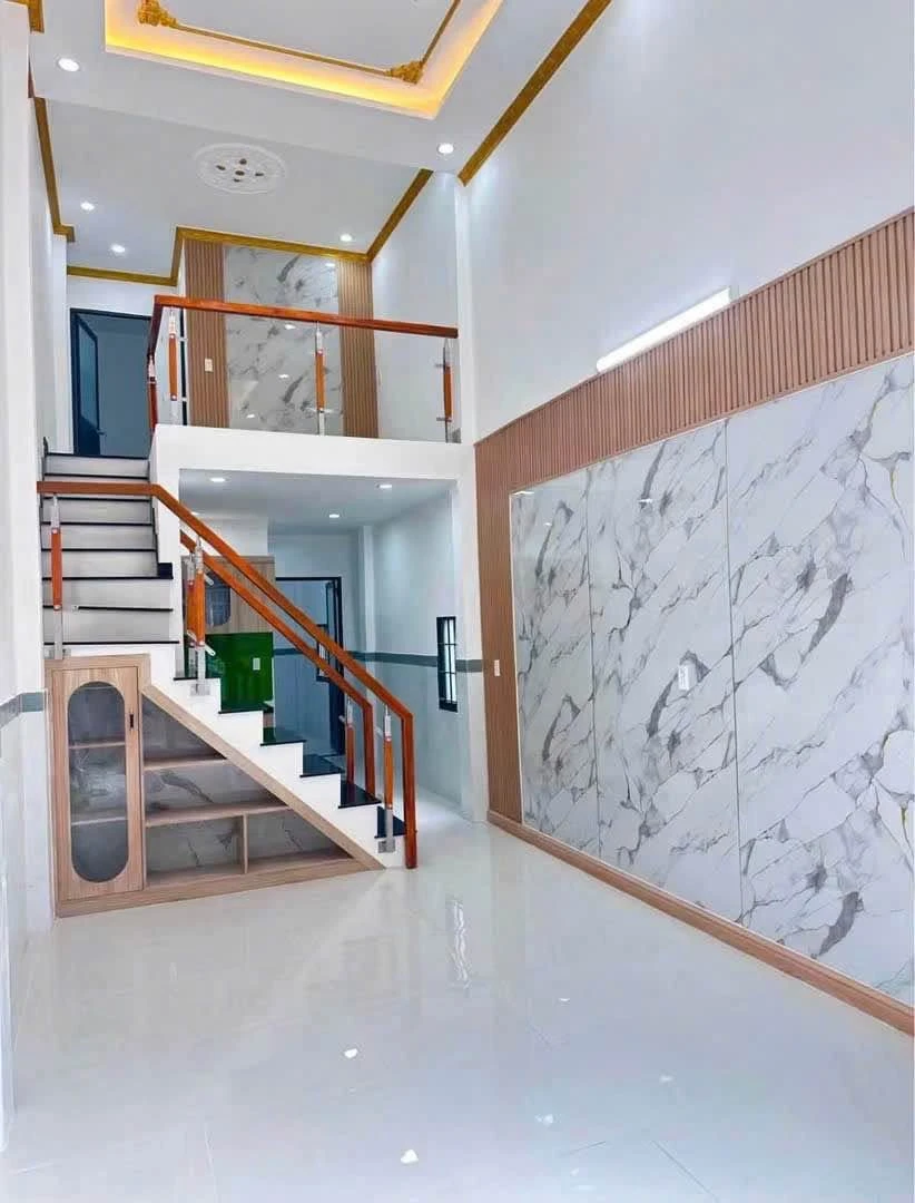 Cho thuê nhà 1 trệt 1 lầu 2PN 42m² gần chợ Dĩ An 5 triệu/tháng - Ảnh thu nhỏ 2