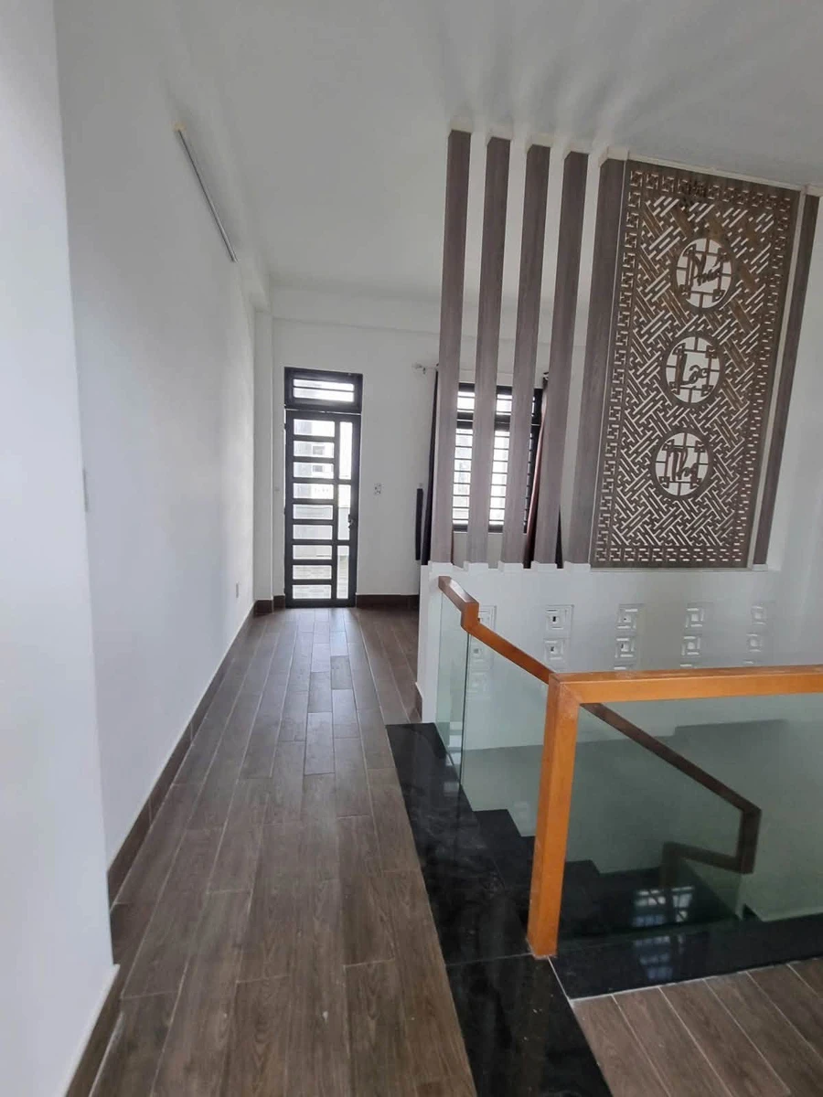 Bán nhà 4 tầng 56.2m2 khu phân lô gần Lê Văn Khương, Quận 12, giá 5.6 tỷ - Ảnh thu nhỏ 3