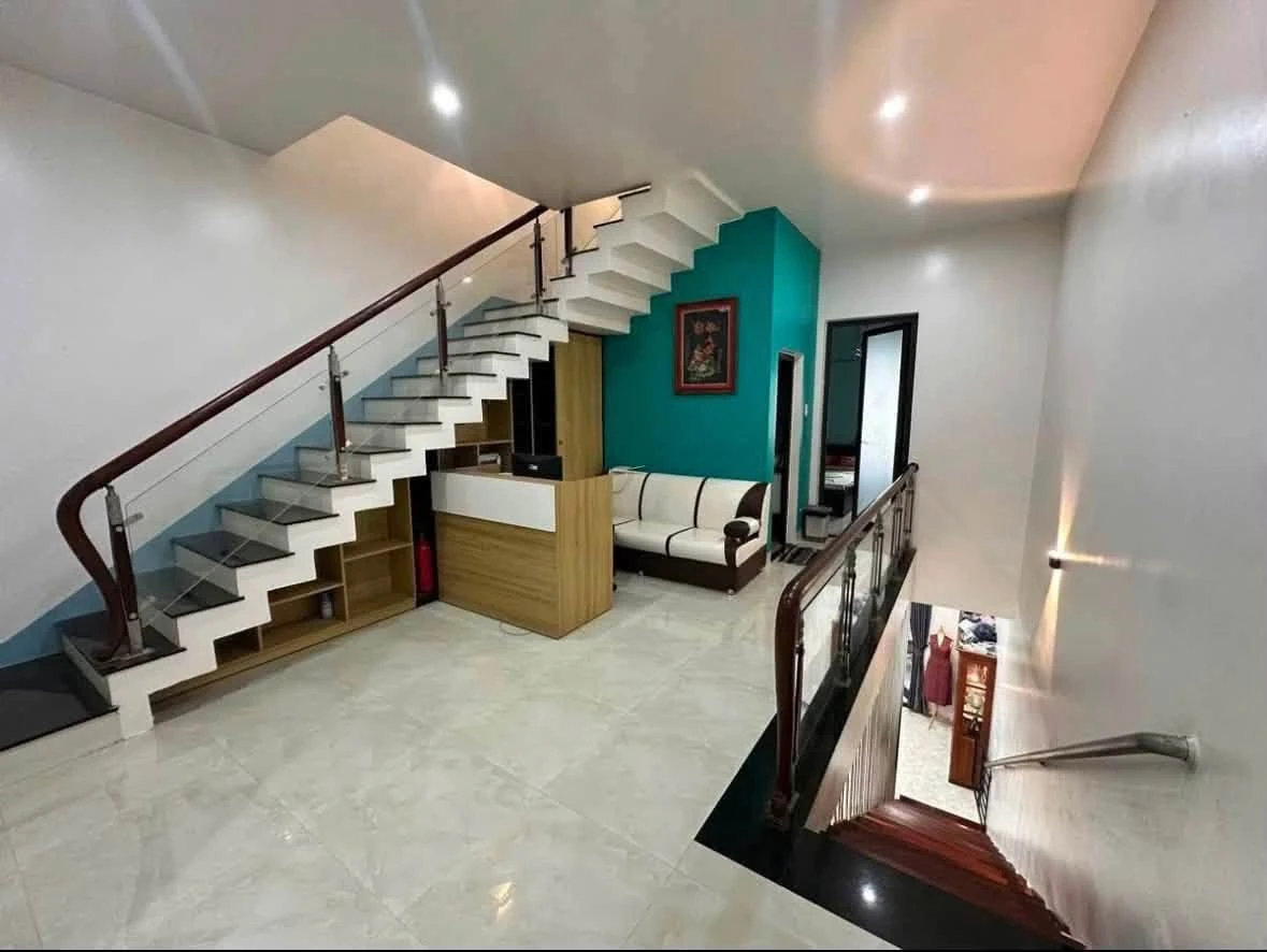 Bán nhà 3 tầng 111m2 tại KĐT Phú Mỹ hơn 3 tỷ - Ảnh thu nhỏ 2