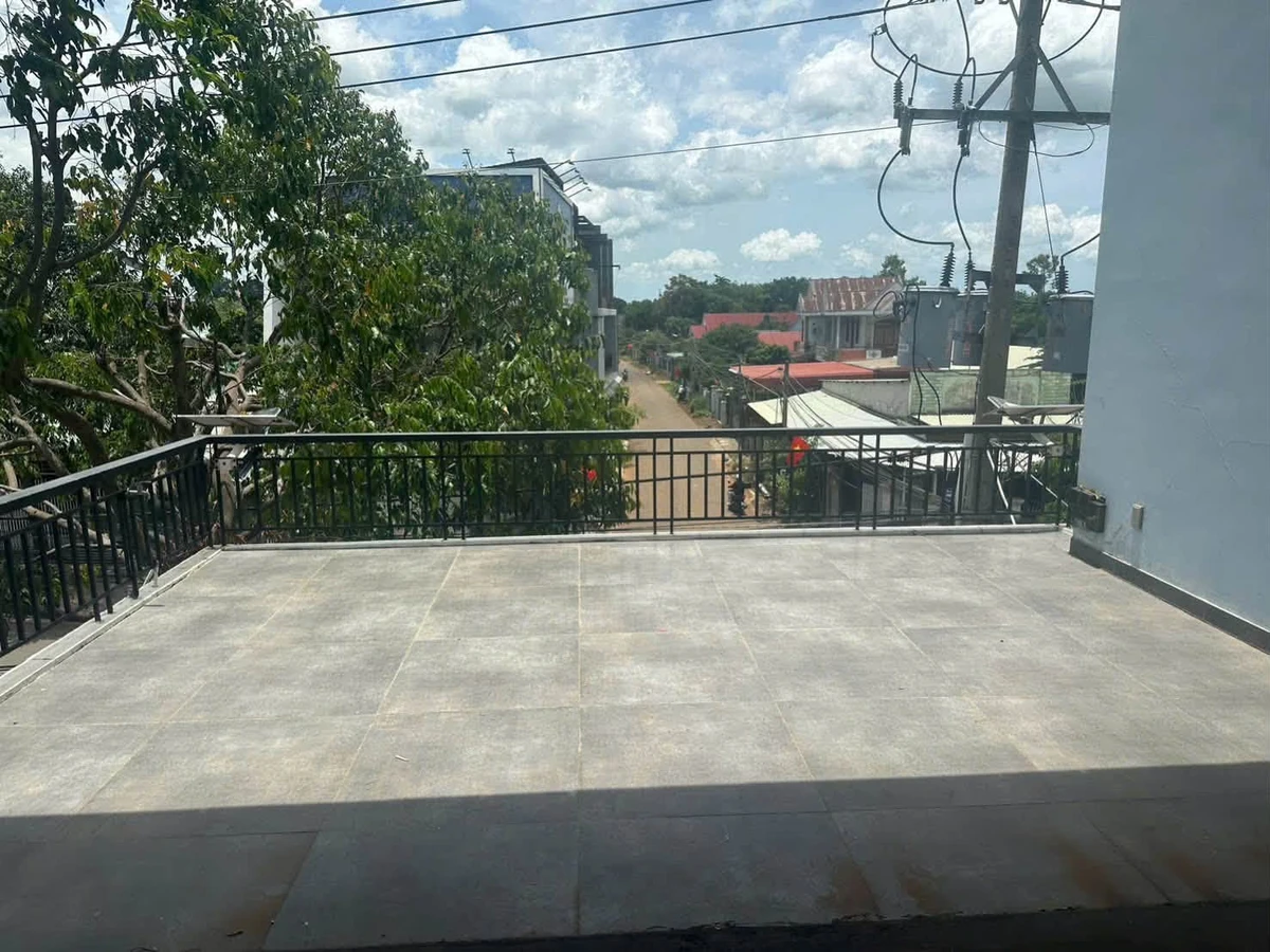 Bán nhà mặt tiền 1 trệt 2 lầu có thang máy 240m2 tại Hòa Long, Bà Rịa - Ảnh thu nhỏ 4