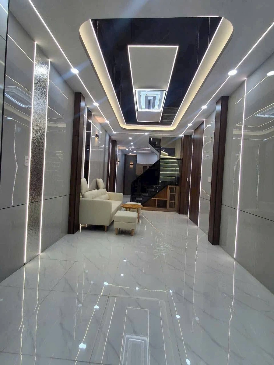 Bán nhà Tân Phú 40m² 2PN 2WC giá 4.65 tỷ - Ảnh thu nhỏ 2