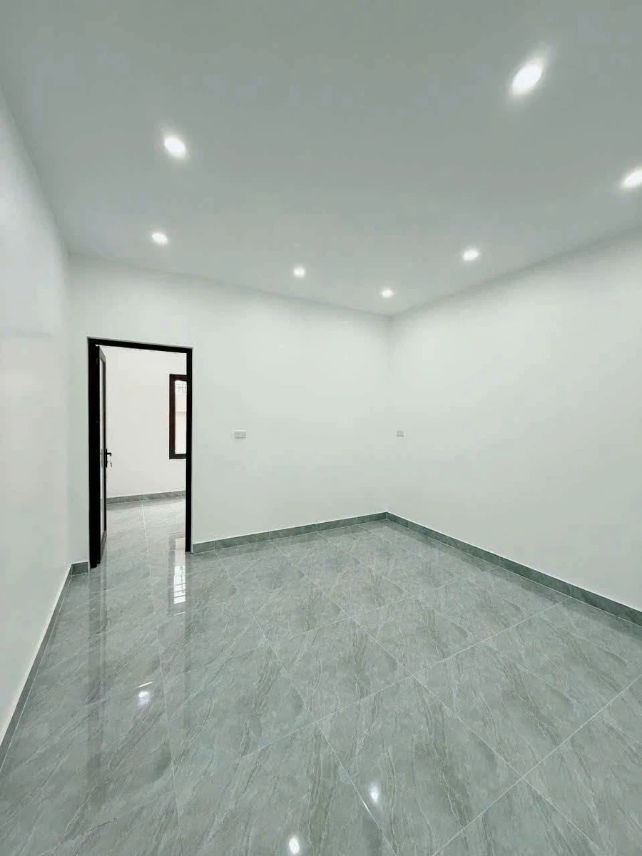 Bán nhà 3 tầng 45m² Trần Nguyên Hãn, 2,88 tỷ - Ảnh thu nhỏ 4