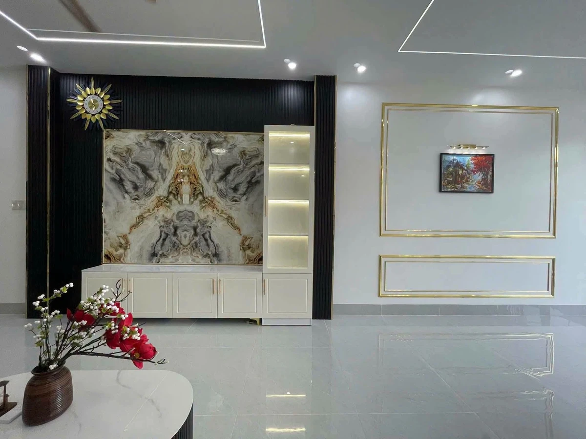 Bán nhà 1 trệt 1 lầu mặt tiền Nam Cao, Rạch Giá, 60m2, giá 2 tỷ 450 triệu - Ảnh thu nhỏ 4