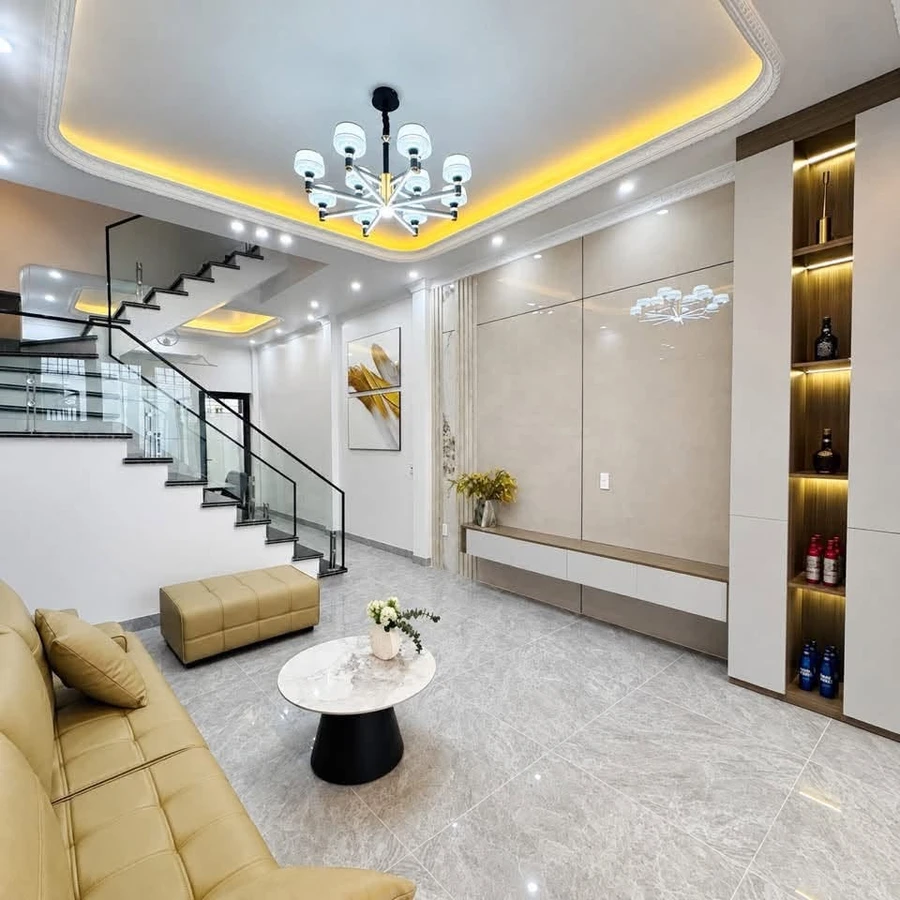 Bán nhà 59m² sân cổng riêng đường Trần Nguyên Hãn giá 3 tỷ 950 - Ảnh thu nhỏ 3